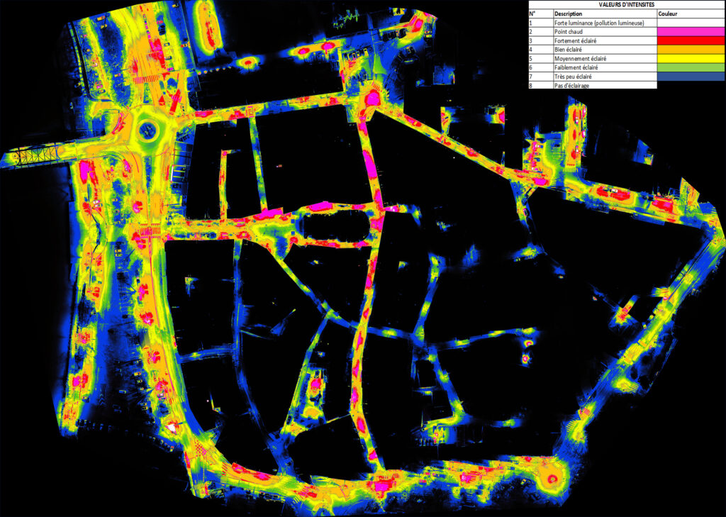 Traitement en fausse couleur de l'orthophotographie selon des valeurs d'intensités définis sur une échelle de 8.